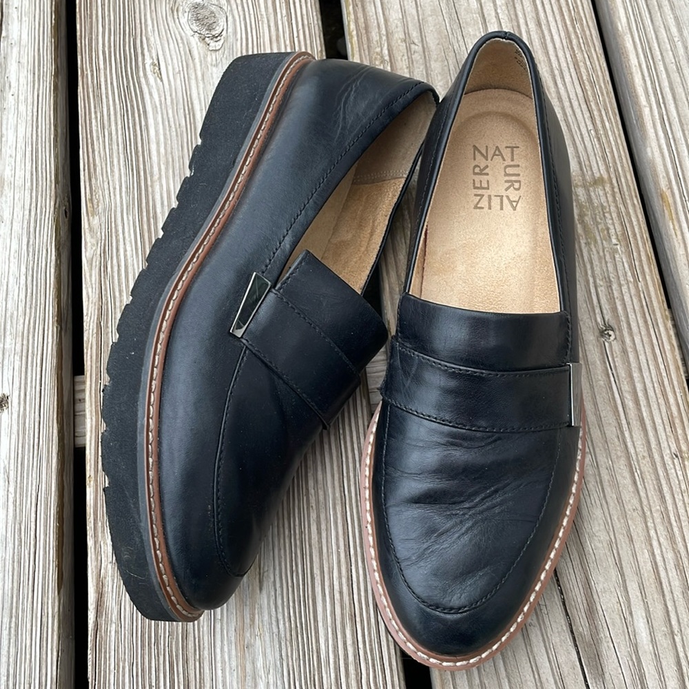 Naturalizer Adiline Platform Loafer size 8